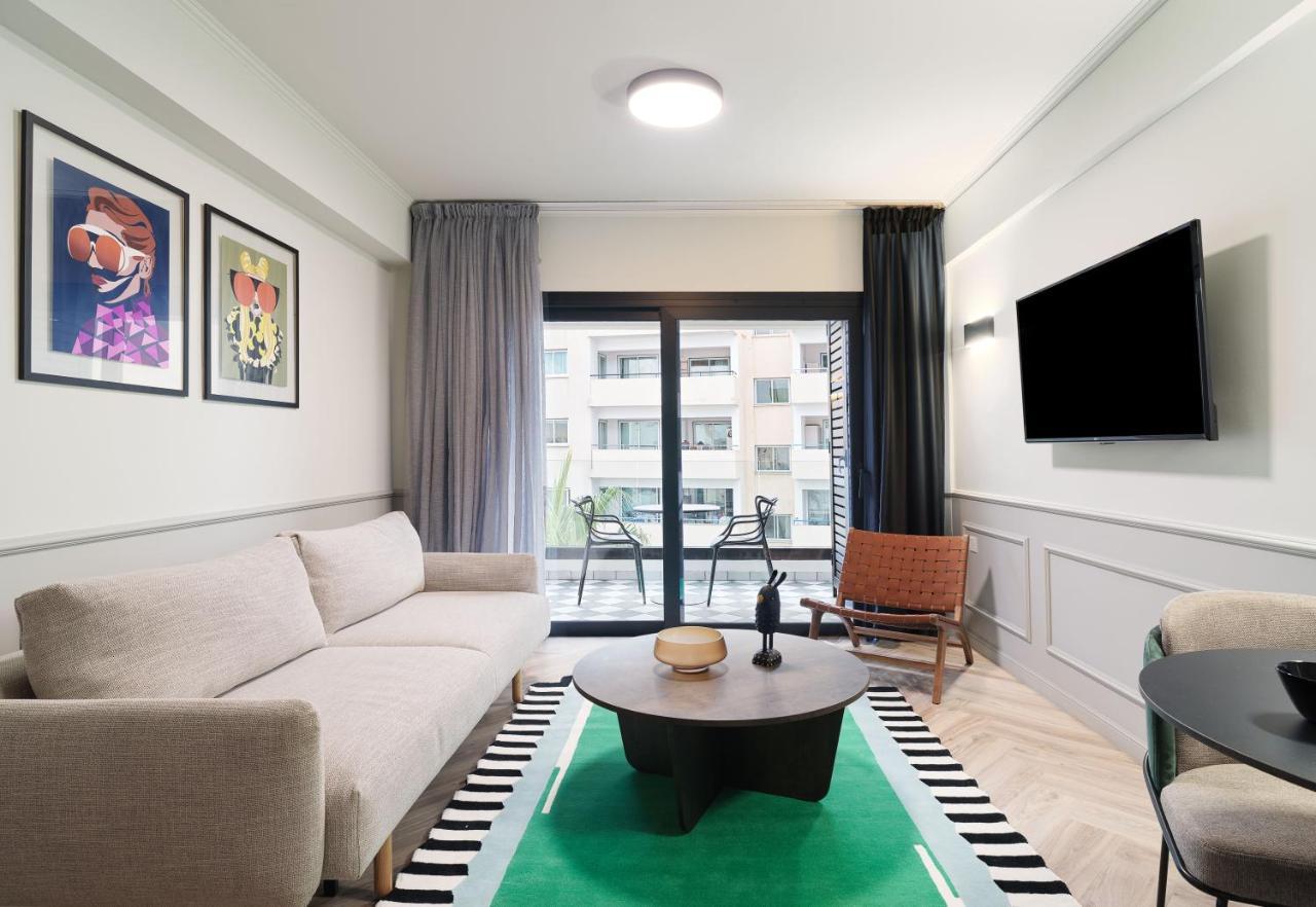 Liv The City Suites Adults Only Larnaca Luaran gambar