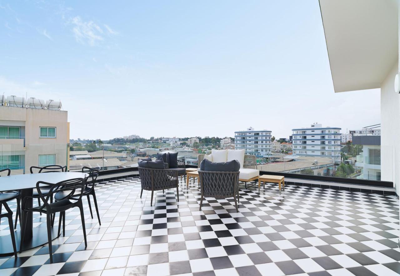 Liv The City Suites Adults Only Larnaca Luaran gambar