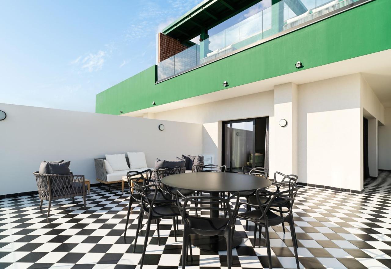 Liv The City Suites Adults Only Larnaca Luaran gambar
