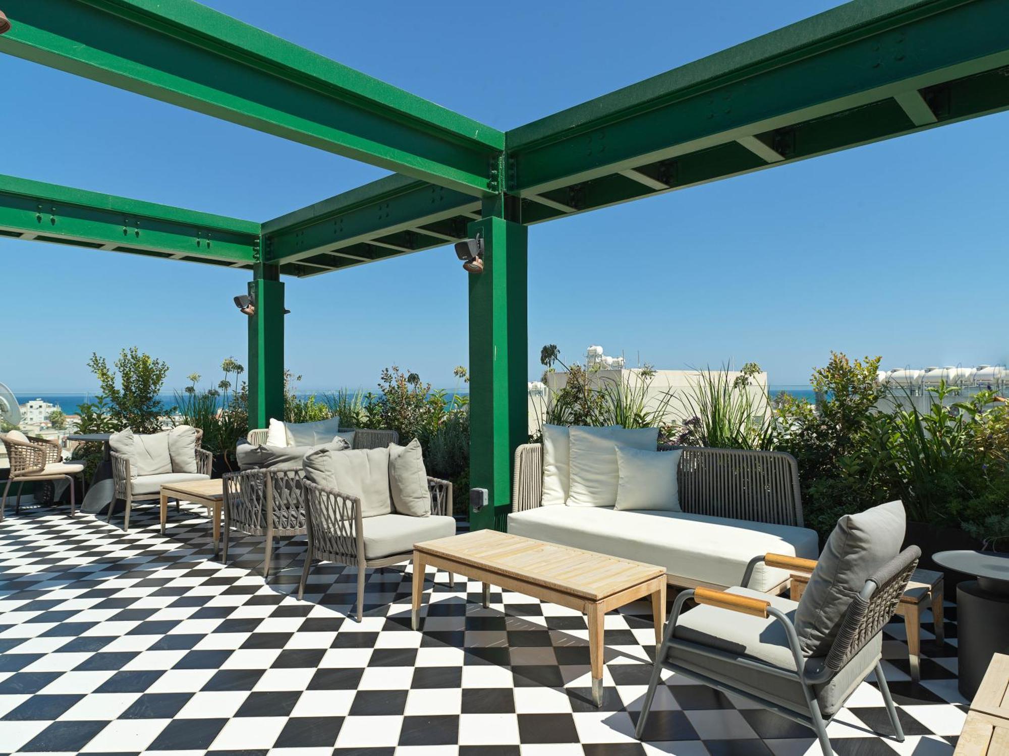 Liv The City Suites Adults Only Larnaca Luaran gambar